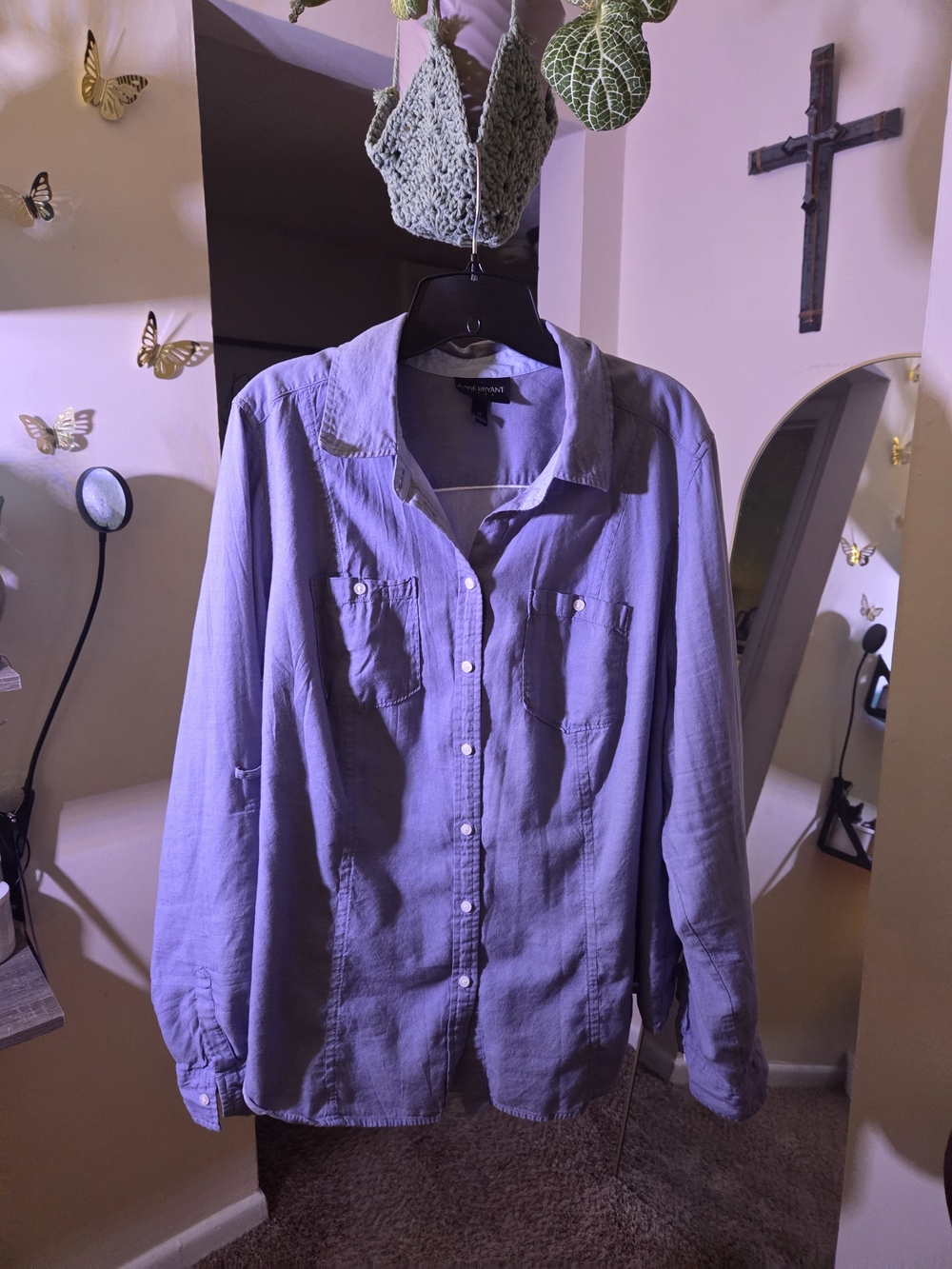 Lane Bryant Chambray Top Size 20 In Light Blue. Has Button Loops To Roll Sleeves